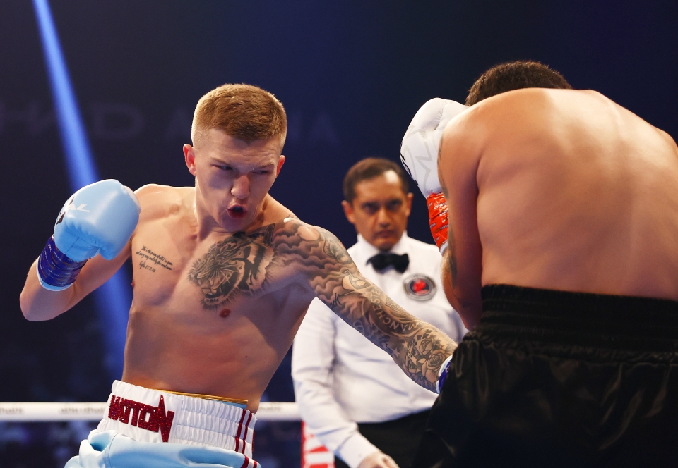 campbell-hatton-punches-denis-bartos-773178024.jpg