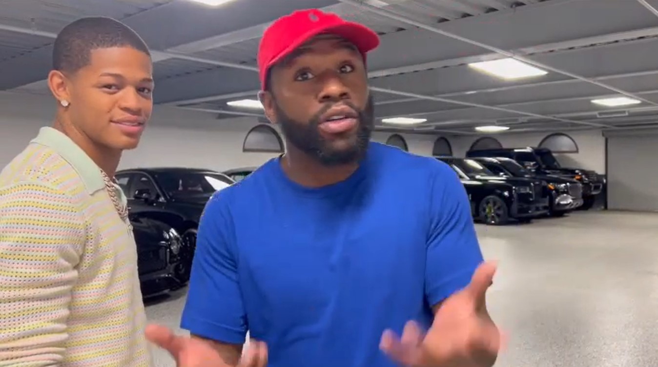 floyd-mayweather-splashes-330k-on-a-new-car-no-it-s-not-a-rolls-royce_7.jpg