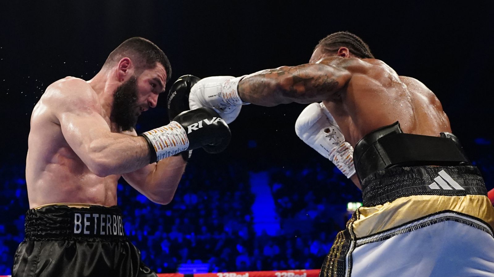 skysports-artur-beterbiev-anthony-yarde_6039466.jpg
