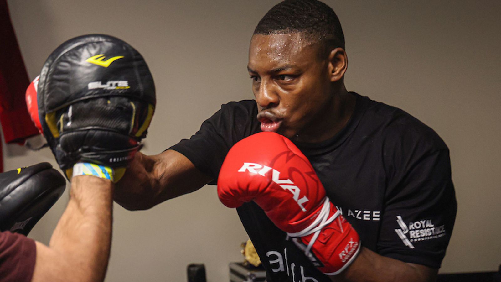 skysports-dan-azeez-boxing_5999752.jpg