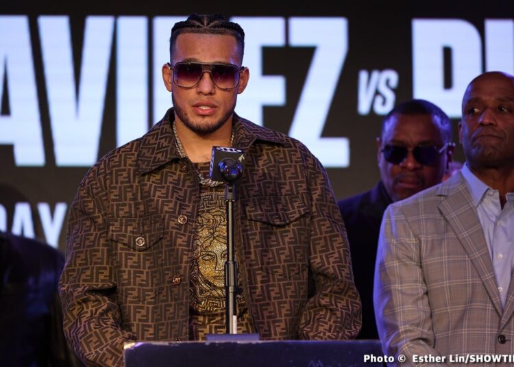 0026_Benavidez-Plant-Presser-Boxing-Photos-750x536.jpg