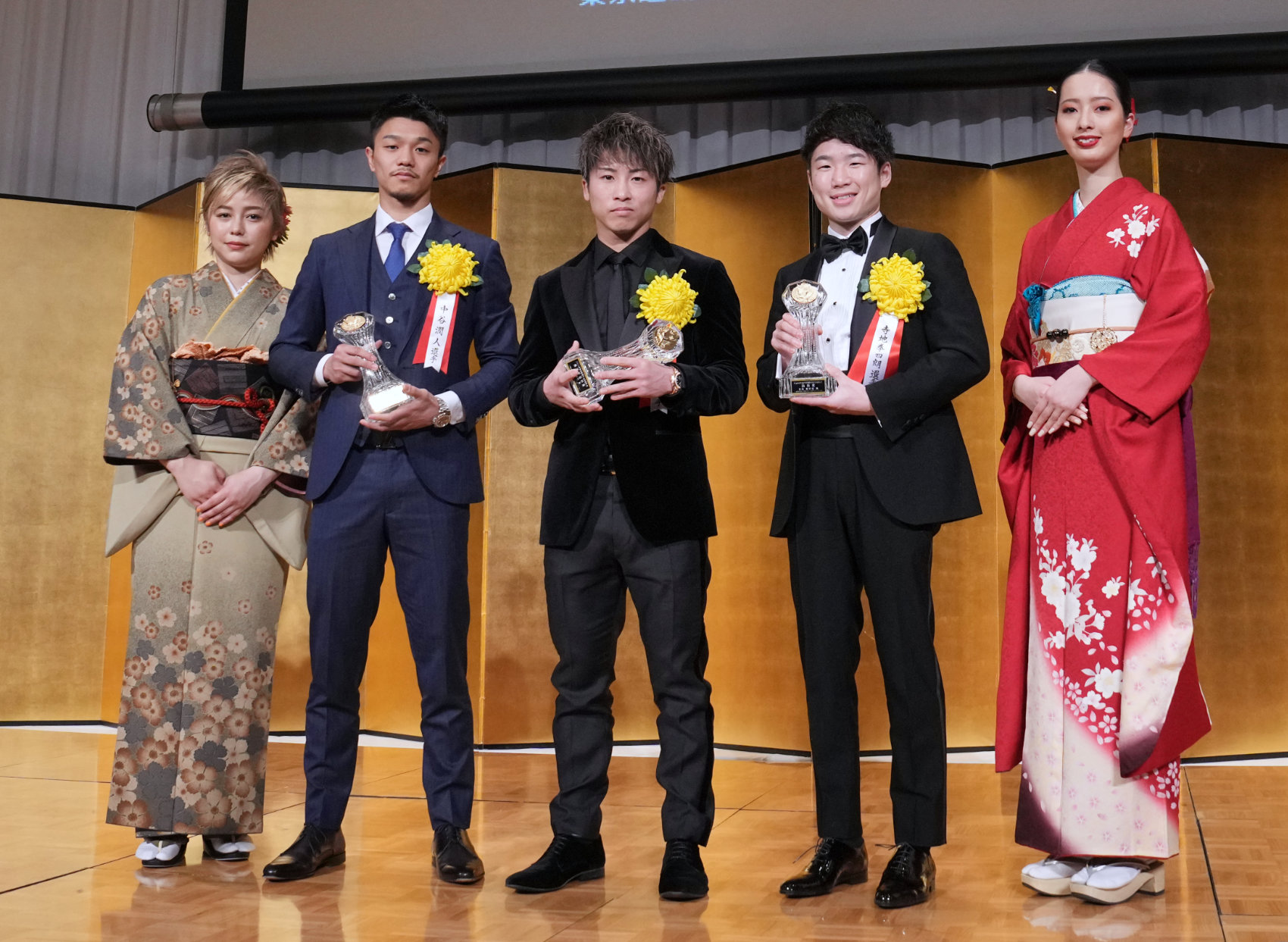 230222awards2.jpg