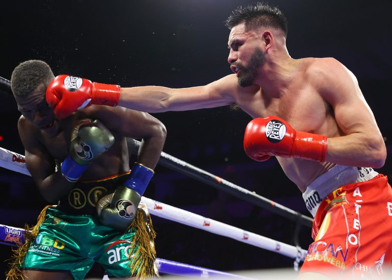 Jose-Ramirez-vs-Richard-Commey_action18-770x550.jpg