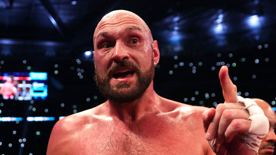 tyson-fury-alone-960x540.jpg