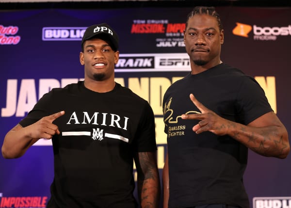 Jared-Anderson-vs-Charles-Martin_pose3.jpg