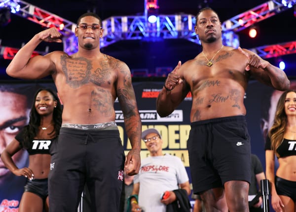 Jared-Anderson-vs-Charles-Martin_pose.jpg