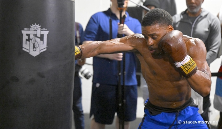errol-spence (22)_1648775179.jpg