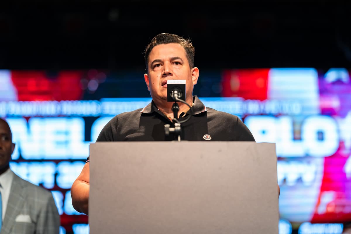 eddy-reynoso-press-conference-nyc.jpg