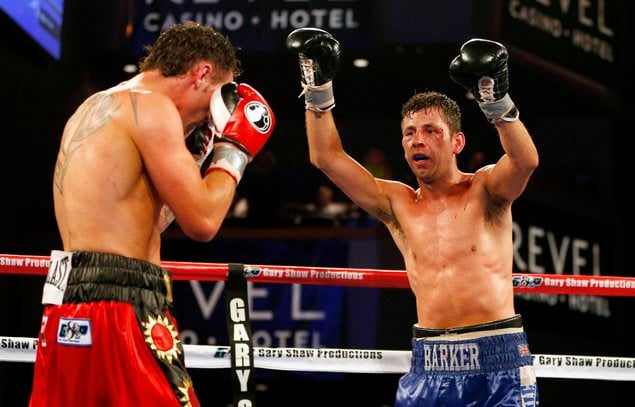 file_182383_1_Barker_Darren_vsGeale_hands_raised_rich_schultz_getty.jpg