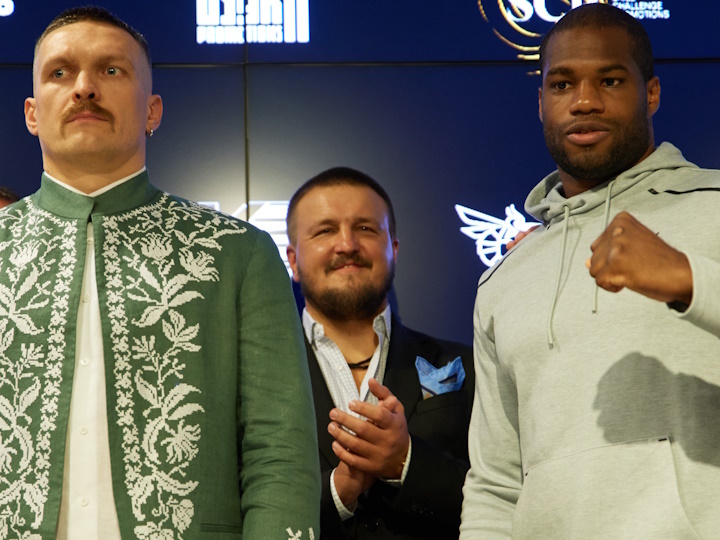 usyk-dubois-22_1692897791.jpg