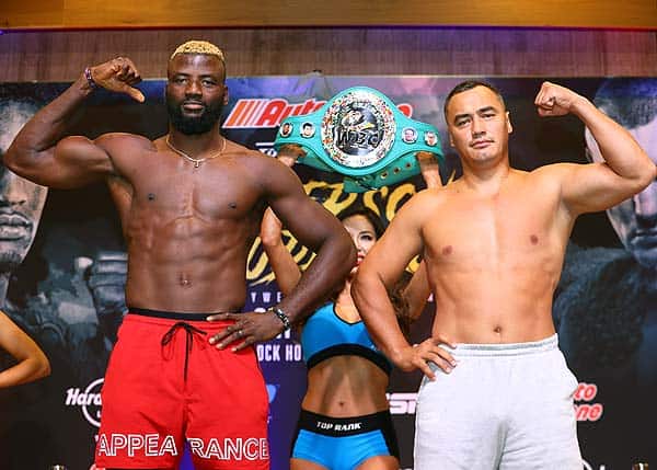 Efe-Ajagba-vs-Zhan-Kossobutskiy_pose-1.jpg