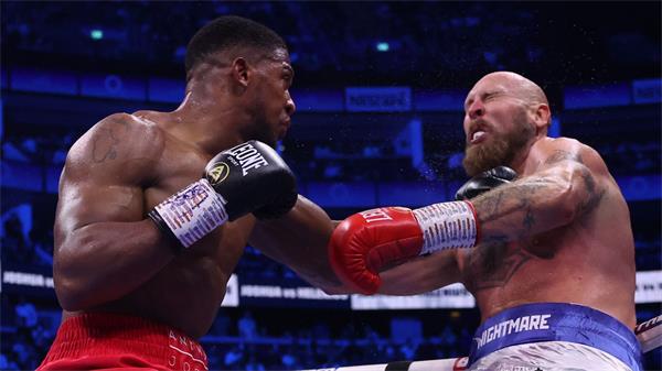 skysports-anthony-joshua-robert-helenius_6249207.jpg
