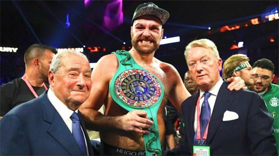 Bob-Arum-and-Tyson-Fury-960x540.jpg