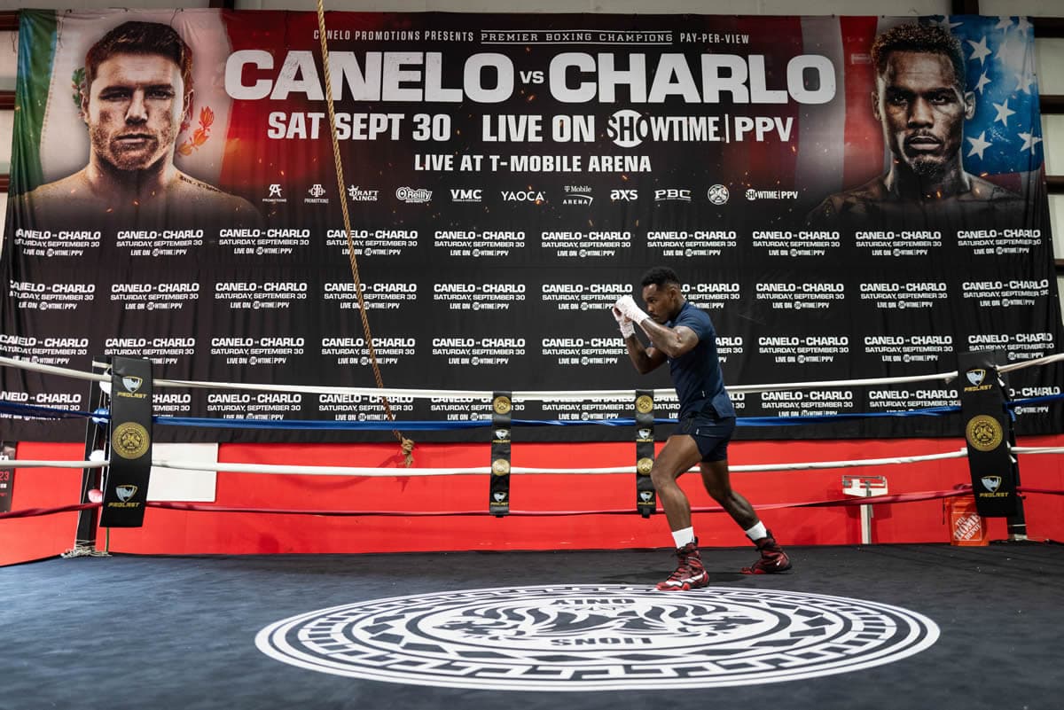 jermell-charlo-media-workout-14.jpg