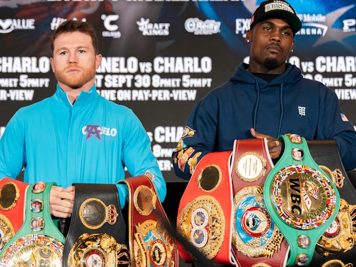 canelo-charlo-hafey-1.jpg