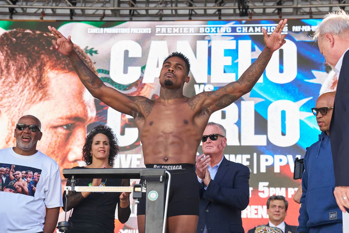 jermell-charlo-weigh-in-4.jpg