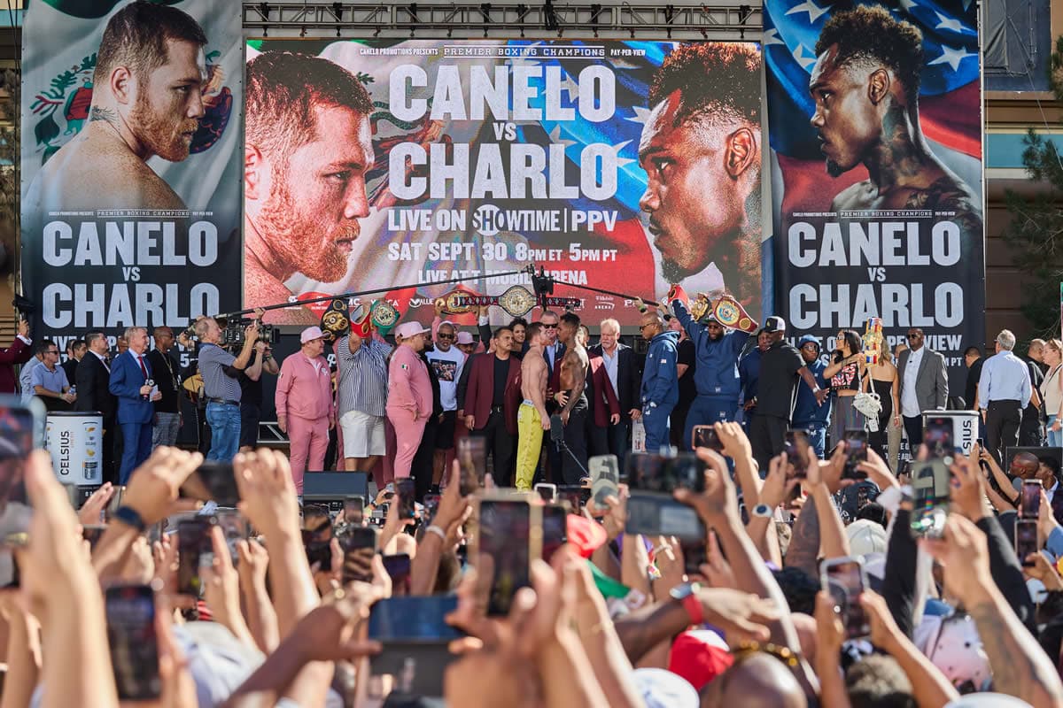 canelo-alvarez-vs-jermell-charlo-weigh-in-3.jpg