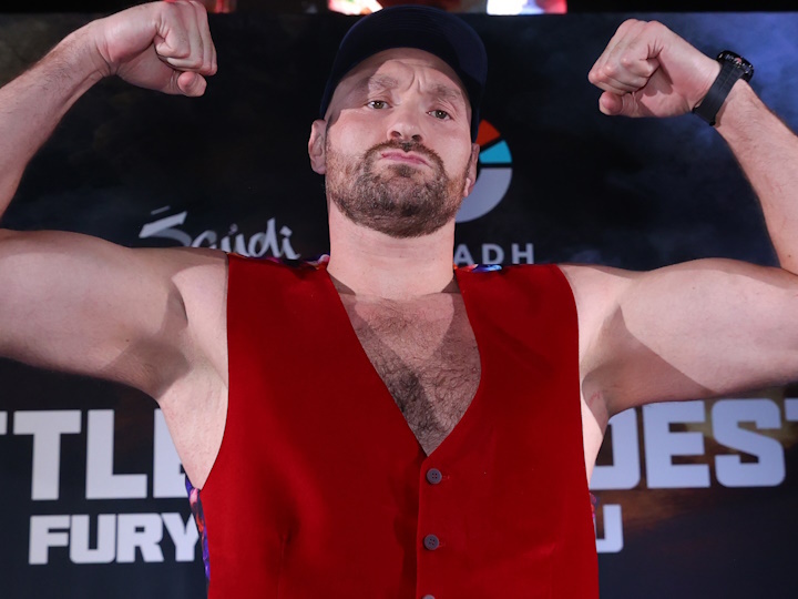 tyson-fury-22_1698183514.jpg