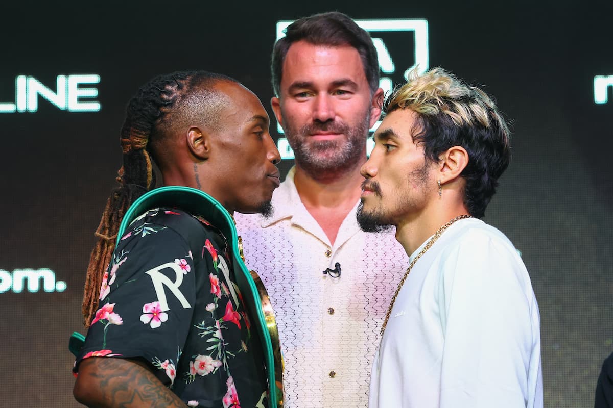 oshaquie-foster-vs-eduardo-hernandez-press-conference-faceoff.jpg