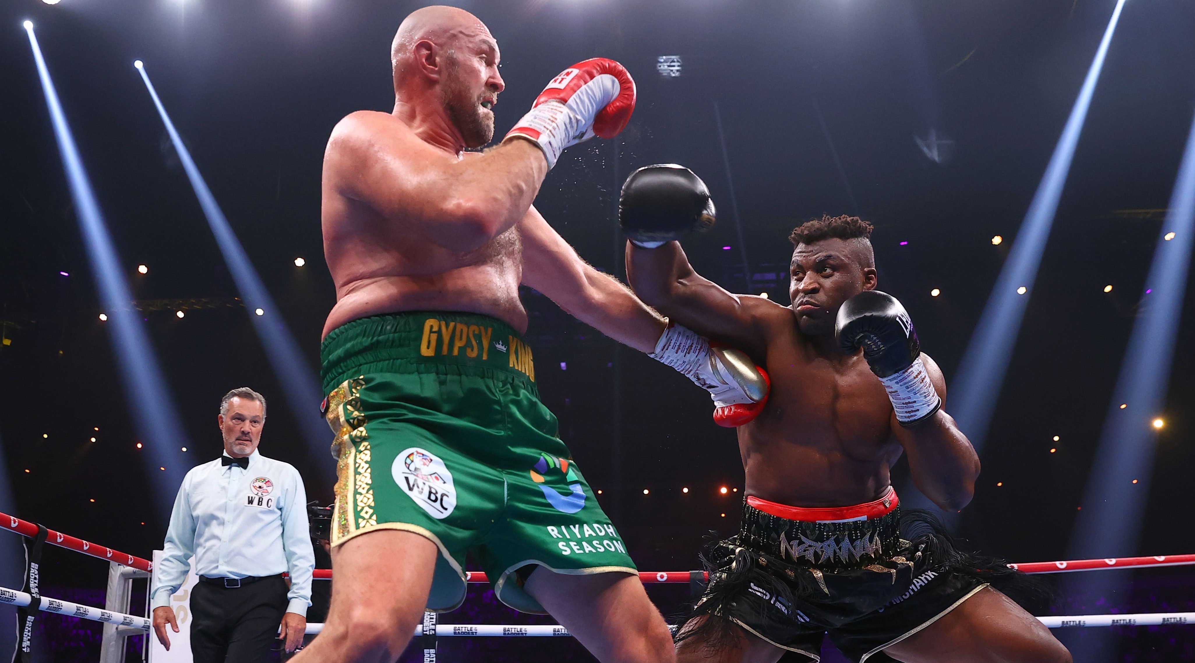 fury_ngannou_4010d74275.jpg