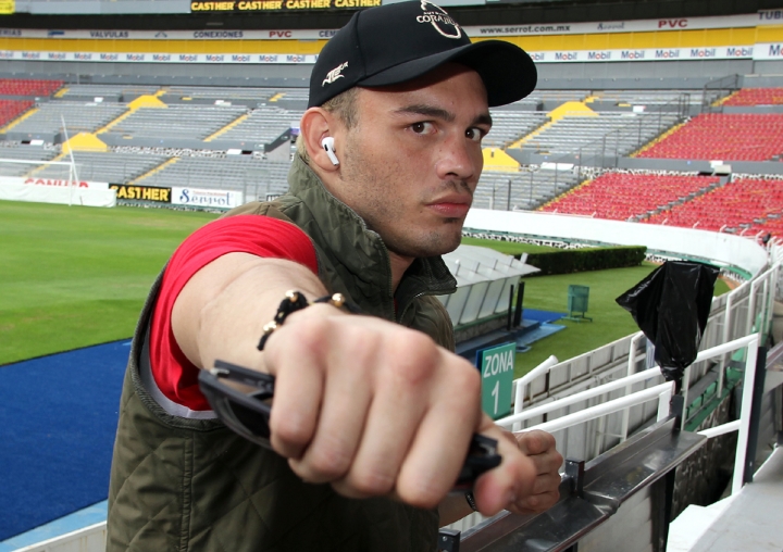 julio-cesar-chavez-jr (4)_1623726524.jpg