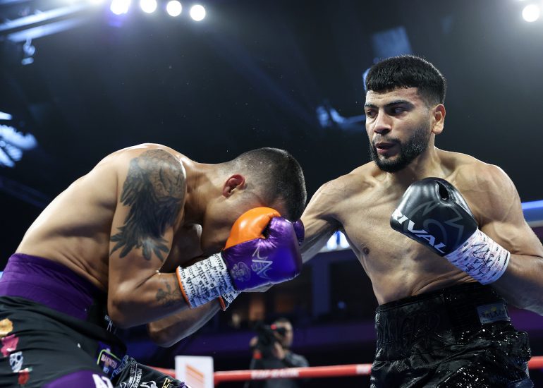 Raymond-Muratalla-vs-Diego-Torres_action4-770x550.jpg