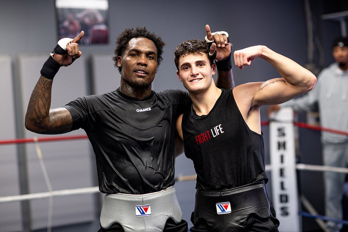 Jermall-Charlo-trains-for-Jose-Benavidez_photo-by-Andrew-Hemingway-Showtime43.jpg