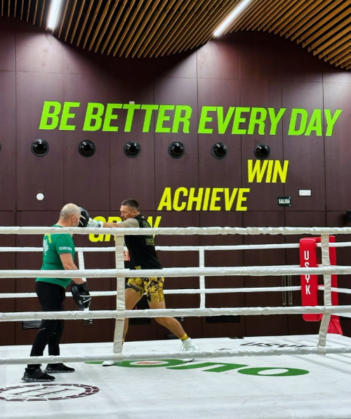Usyk-training.jpg