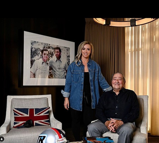 79536103-12831495-Her_job_title_is_UK_Media_Relations_for_Bob_Arum_s_pictured_on.jpg