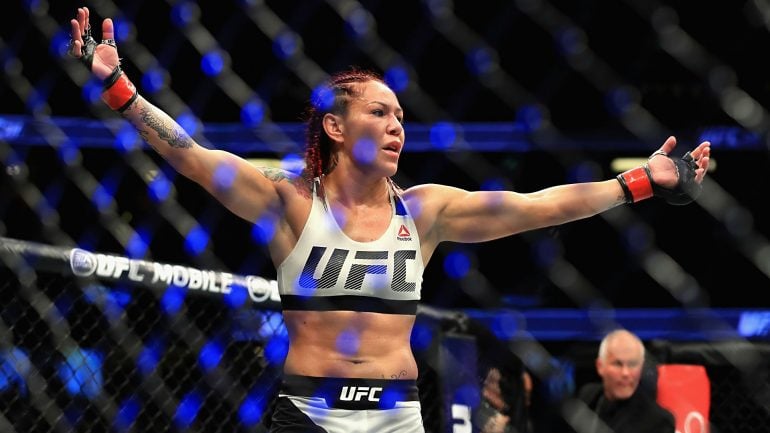 cris-cyborg-ufc-ftr-100117_ro0tcra46l3mzd5ghduf4bv4-770x433.jpg