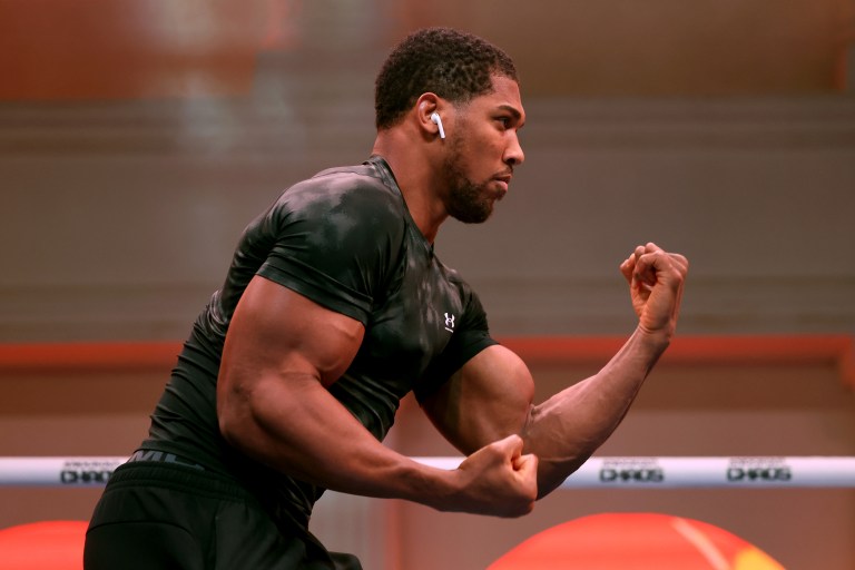 anthony-joshua-open-workout-7.jpg