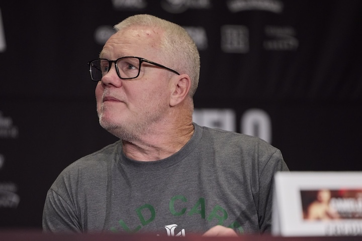 Freddie-Roach_1714710067.jpg