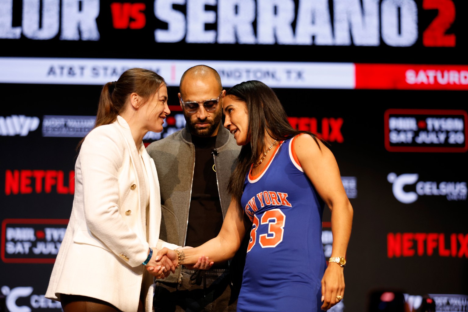 katie-taylor-amanda-serrano-new-york-press-conference-faceoff-getty-1.jpg