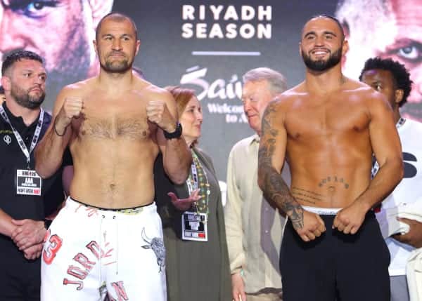 Sergey-Kovalev-vs-Robin-Sirwan-Safar_pose.jpg