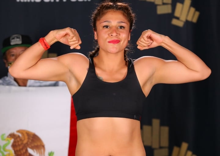 Erika-Cruz-poses-ahead-of-title-fight.jpg