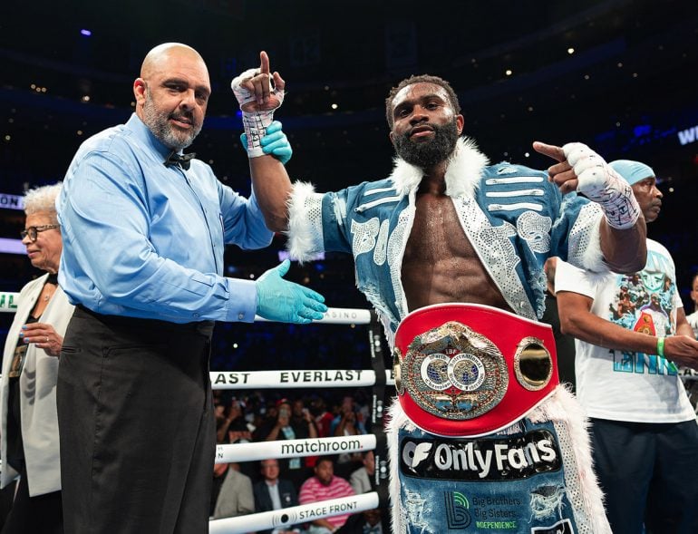 Jaron-Ennis-post-Avanesyan_by-Amanda-Westcott_Matchroom062A7738-770x589.jpg