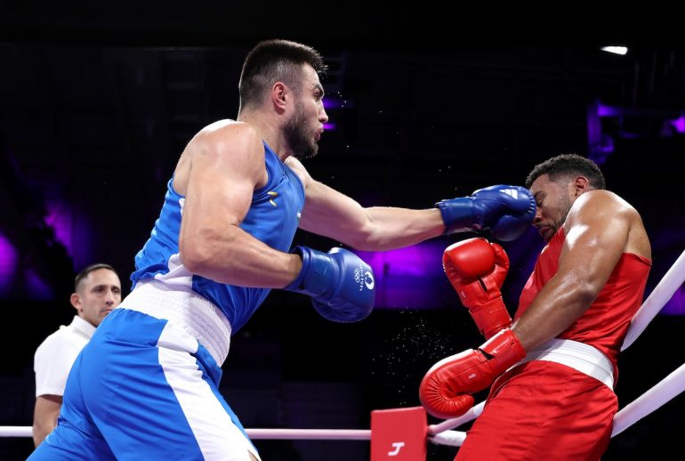 Bakhodir-Jalolov-vs-Omar-Shiha_Photo-by-Richard-Pelham_Getty-Images-770x518.jpg