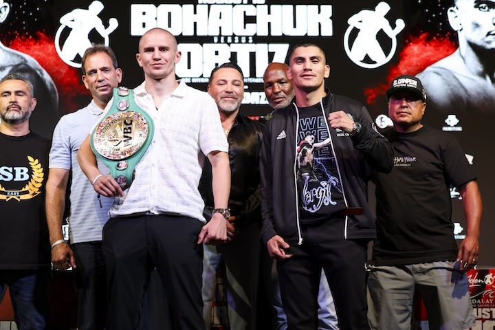 Serhii-Bohachuk-Vergil-Ortiz1.jpg