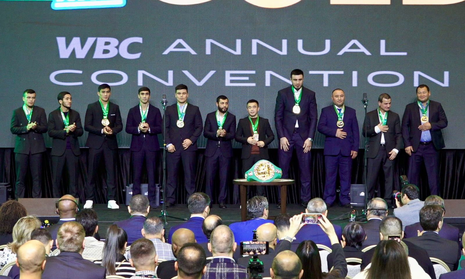 amateur-fighters-in-uzbelistan.jpg