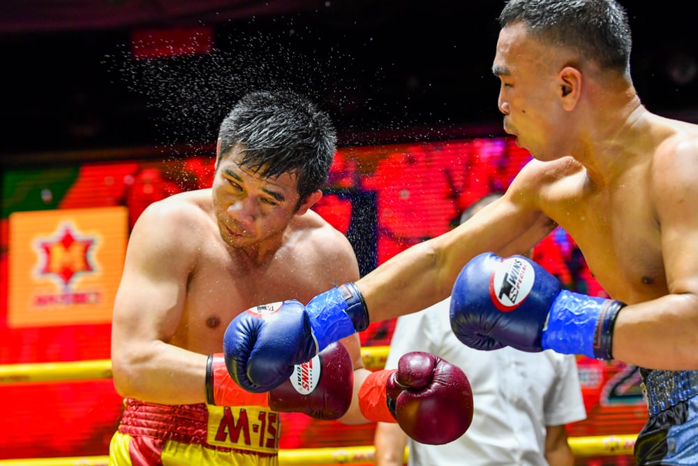 Srisaket-Sor-Rungvisai-vs-Wuttichai-Yurachai_by-Wasim-Mather_DSC_1580.jpg