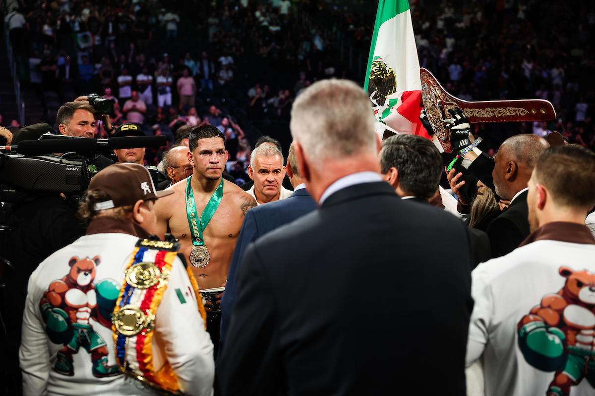 MR-Canelo-Berlanga-FN-WESTCOTT-3T2A3568.jpg