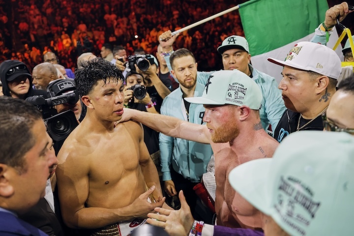 Canelo Alvarez vs Jaime Munguia_05_04_2024_Fight-7.jpg