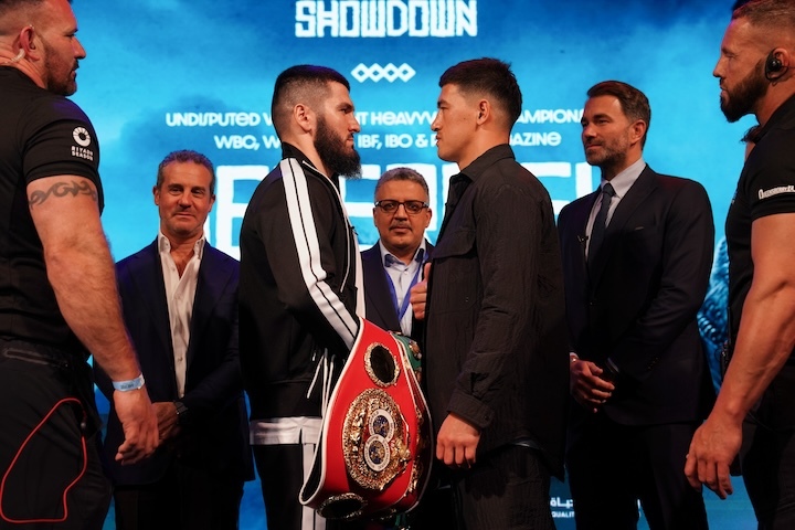 Beterbiev vs. Bivol London Presser7.jpg