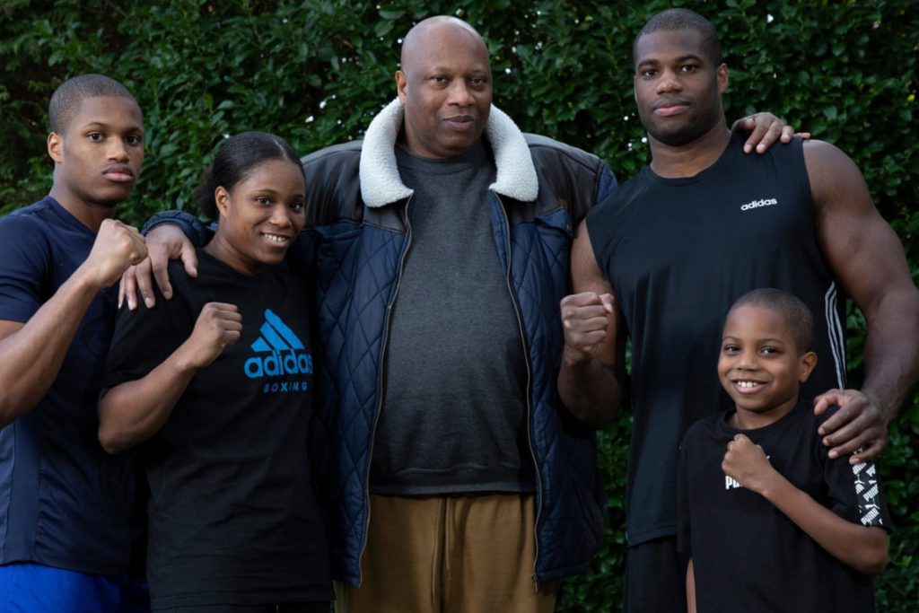 Daniel-Dubois-family-1024x683(1).jpg