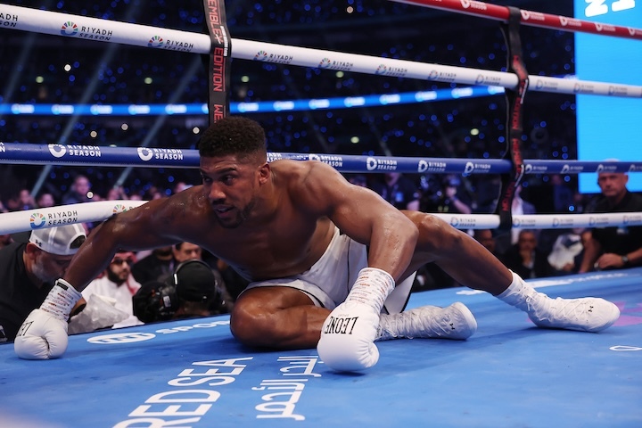 DanielDubois_AnthonyJoshua14.jpg