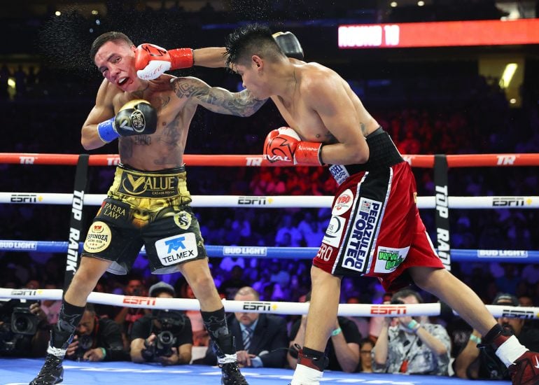 Emanuel-Navarrete-vs-Oscar-Valdez_action20-770x550.jpg