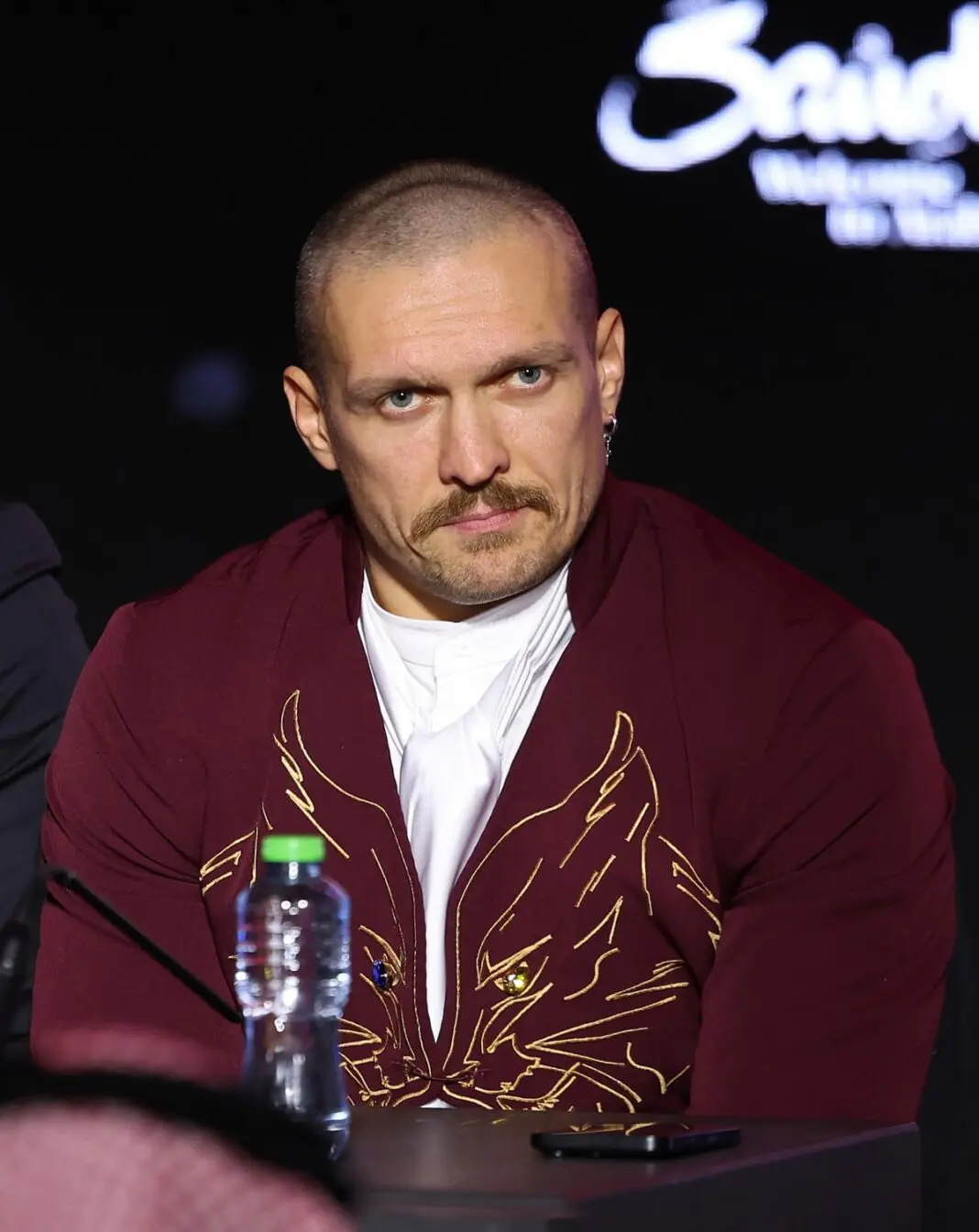 oleksandr-usyk-final-press-conference-1068x1345.jpg_ͼ.jpg