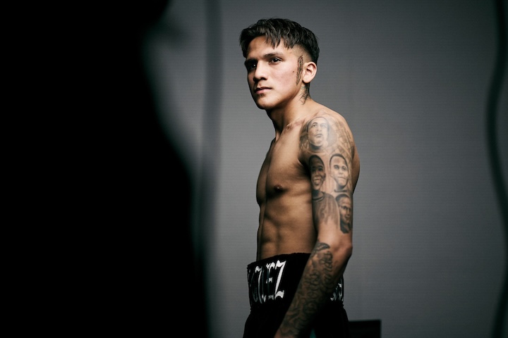 Jesse Bam Rodriguez Pose1.jpg