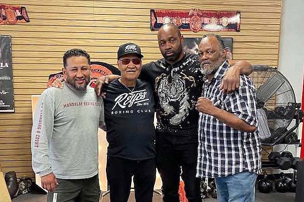 Reyes-Ayala-Curry.jpg