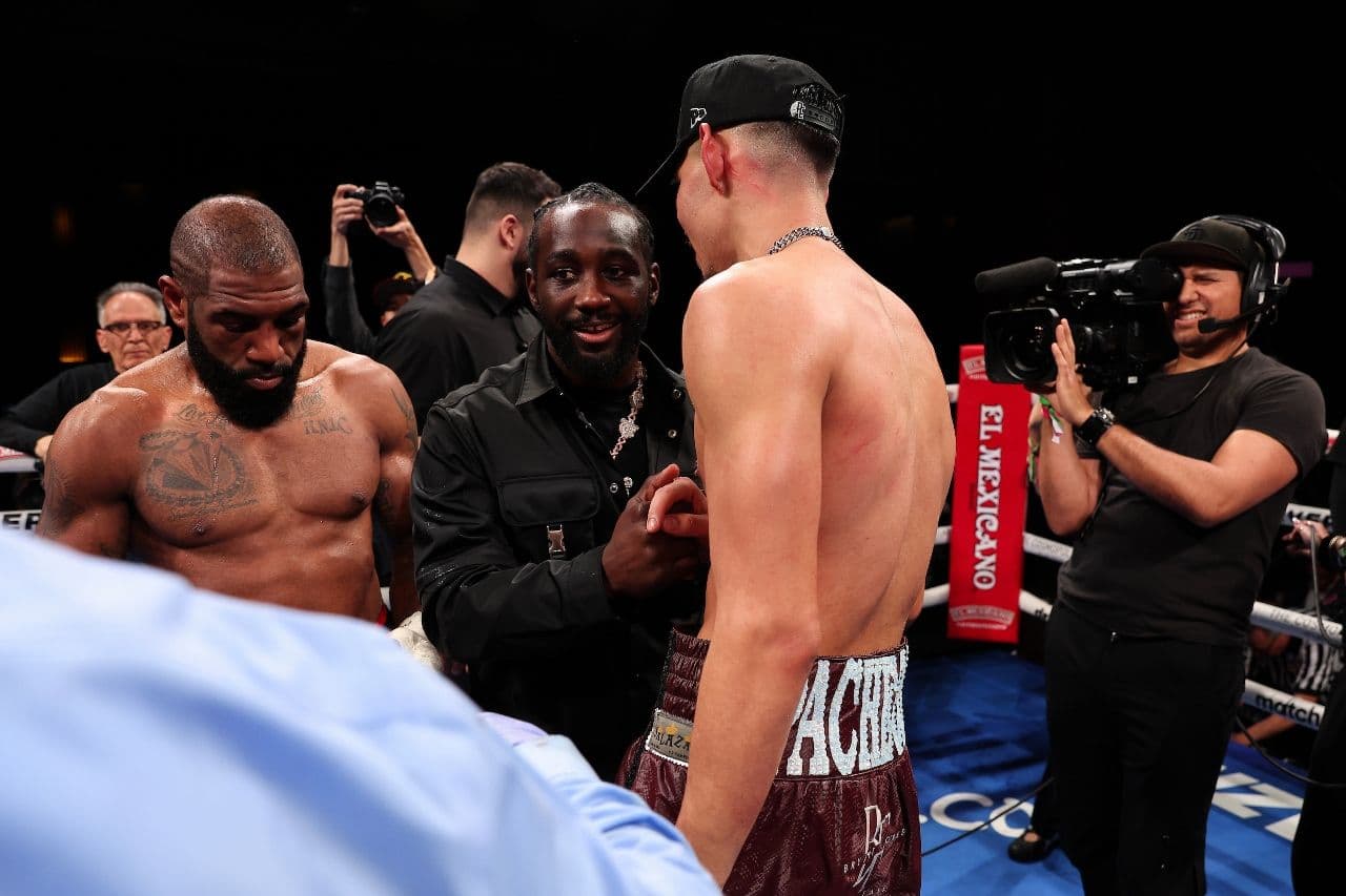 pacheco_stevens_fight_30_081f68ab84.jpg